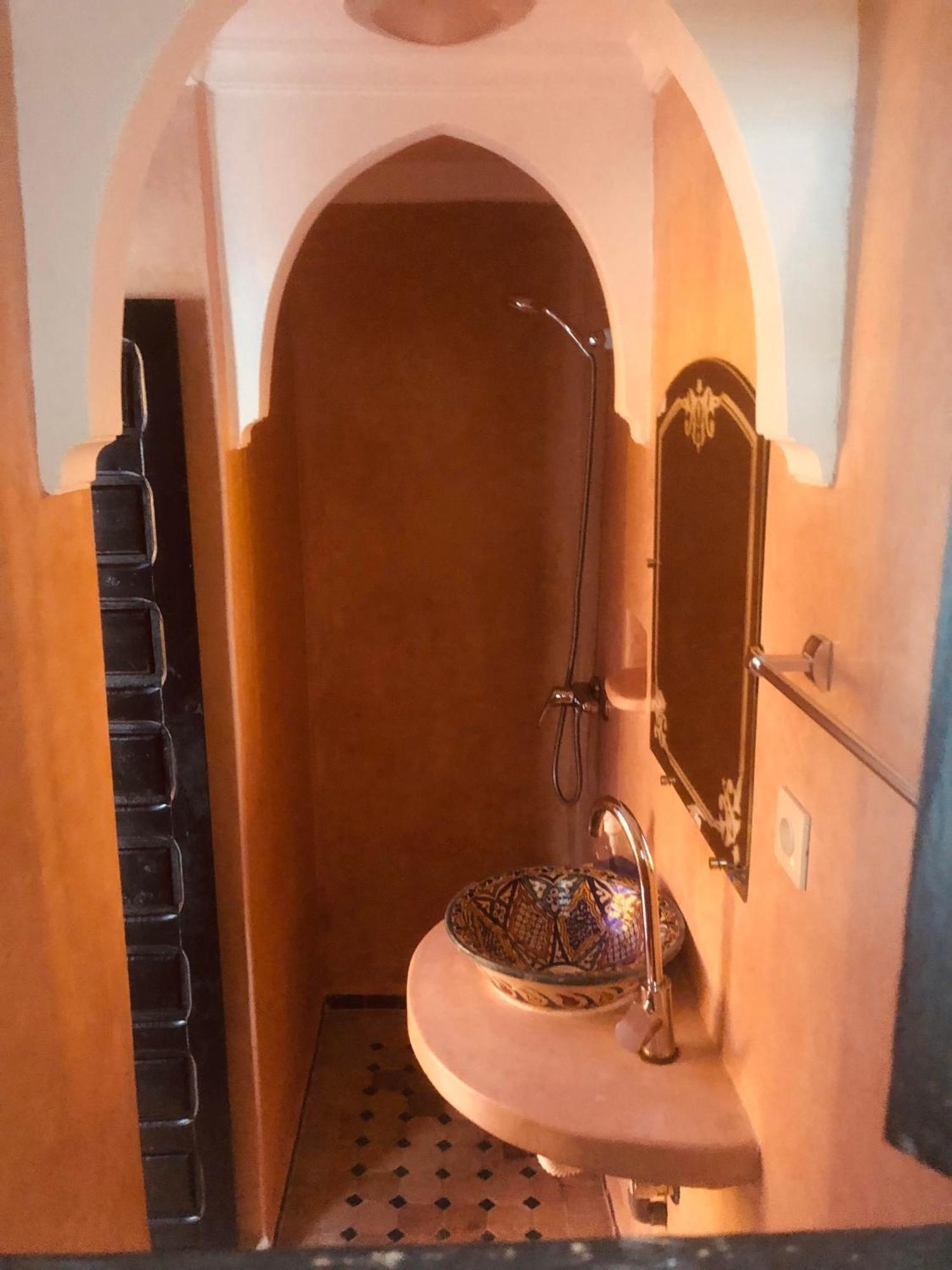 Quarya Assiyahia - Riad Camilia- Maison Entiere Avec Piscine 马拉喀什 外观 照片