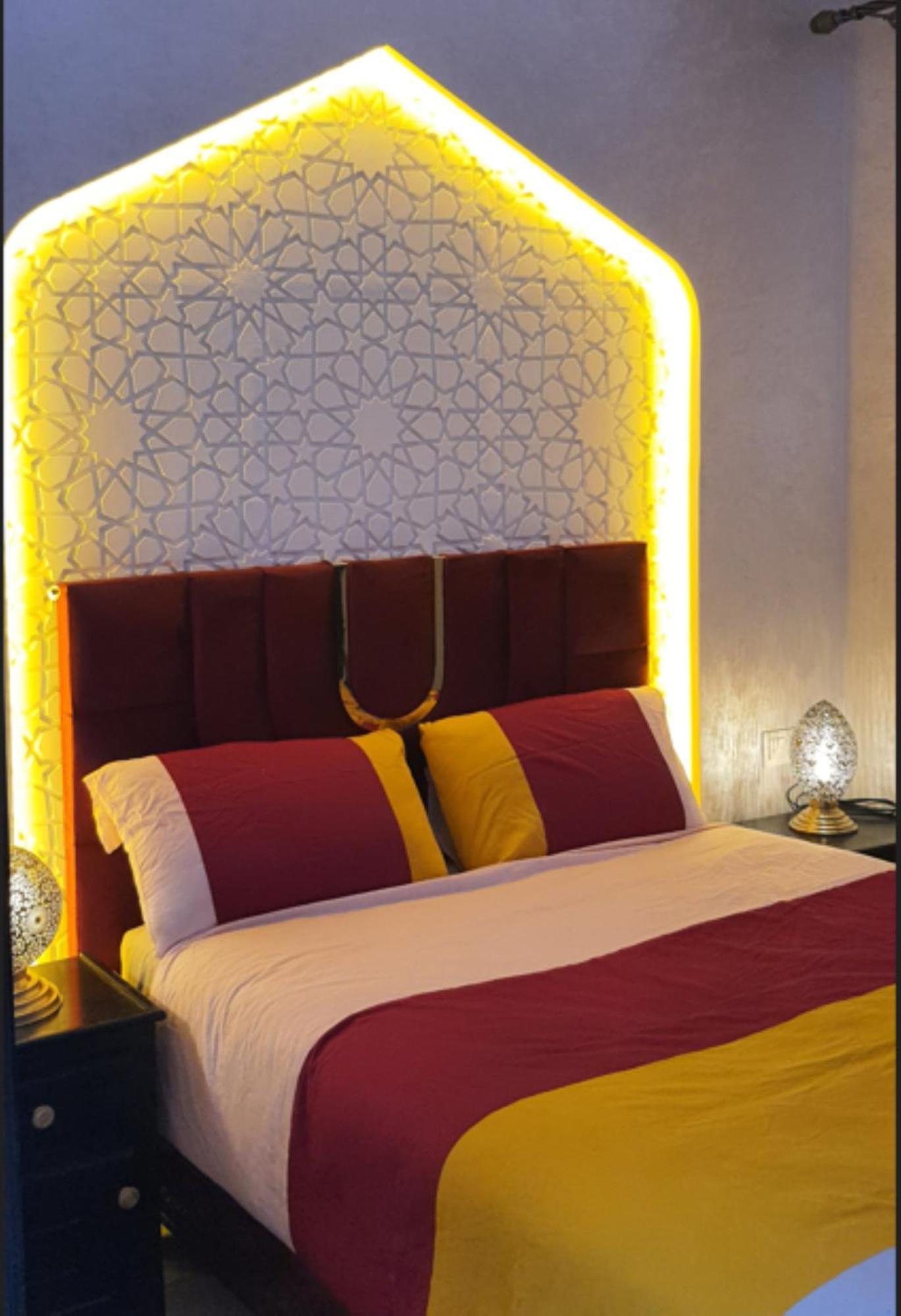 Quarya Assiyahia - Riad Camilia- Maison Entiere Avec Piscine 马拉喀什 外观 照片