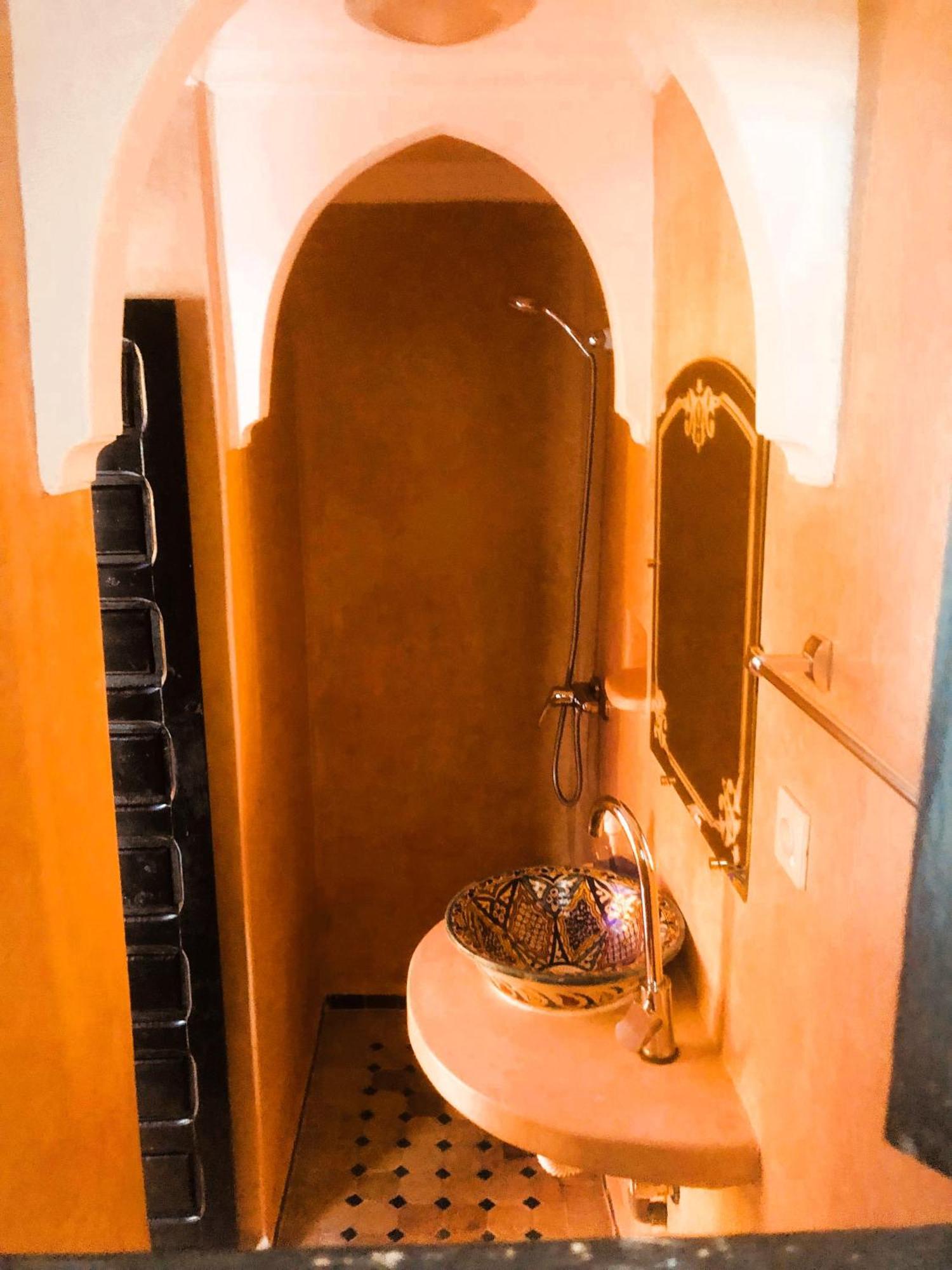 Quarya Assiyahia - Riad Camilia- Maison Entiere Avec Piscine 马拉喀什 外观 照片